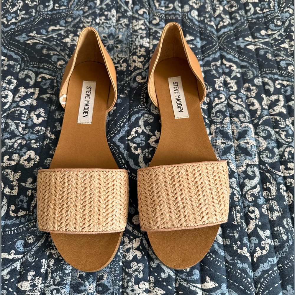Steve Madden Shoe